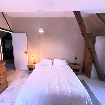 Moulins-le-Carbonnel Spacious Country House In Normandieヴィラ エクステリア 写真